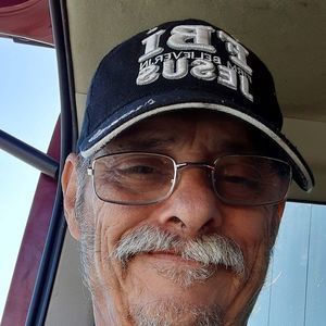 Meet your Posher, Ermenio